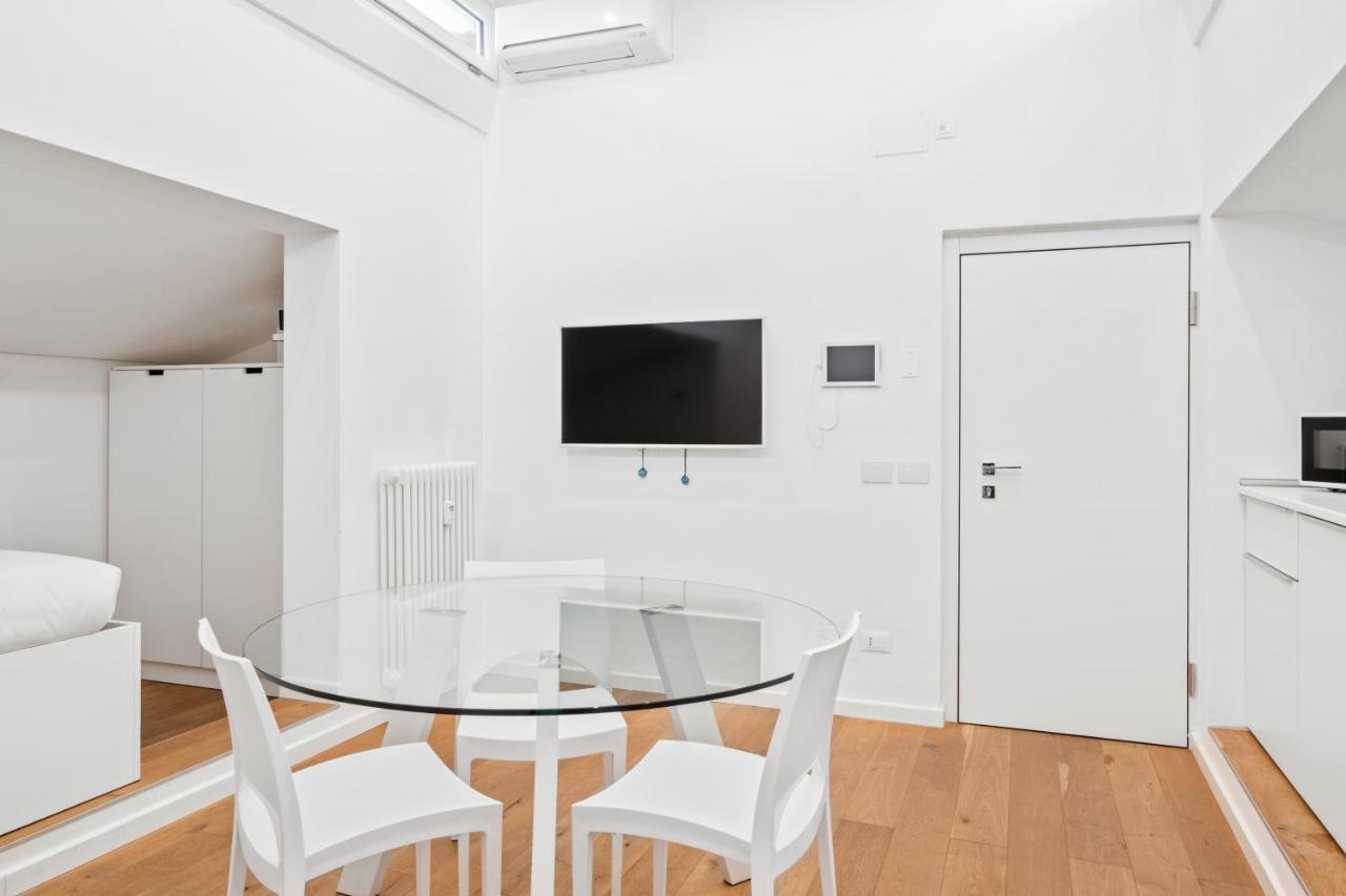 Via Corfu Cozy Nest Apartment Verona Bagian luar foto